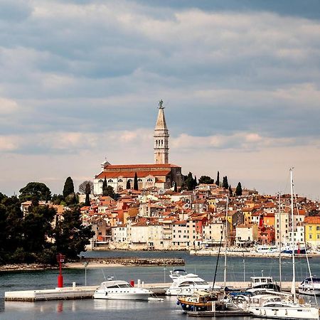 Studio App Dea In The Center Rovinj Buitenkant foto