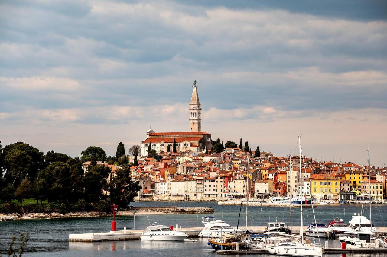 Studio App Dea In The Center Rovinj Buitenkant foto